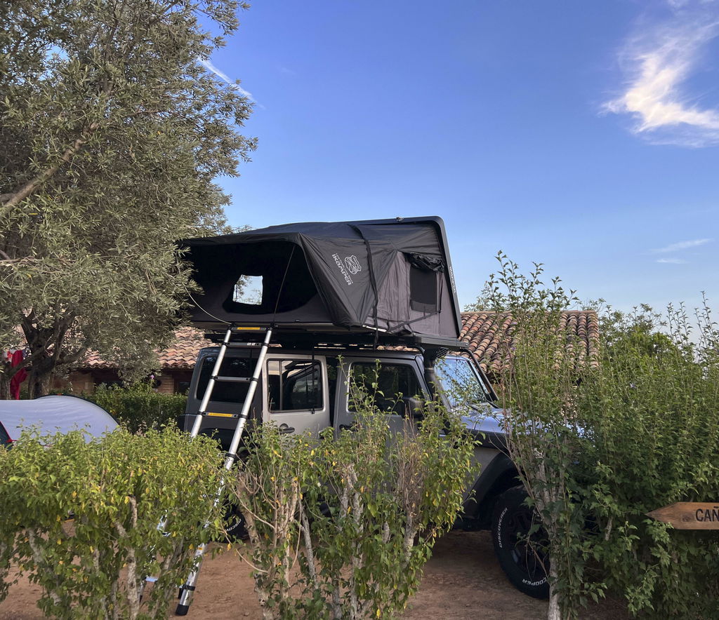iKamper Skycamp 3.0 tente de toit 4 places noire