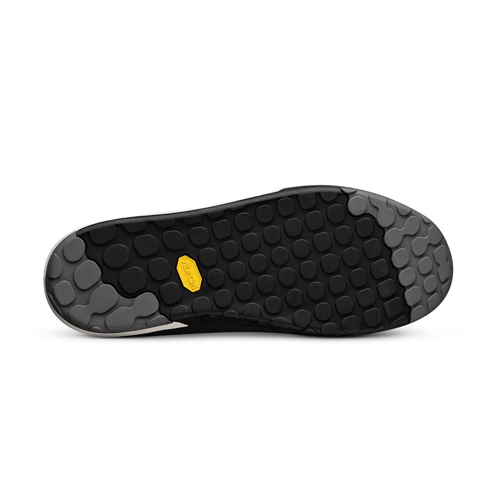 Fizik Gravita Tensor Flat chaussures VTT plates gravity
