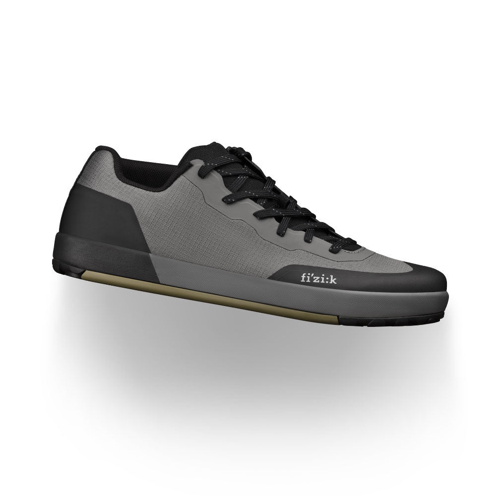 Fizik Gravita Versor Flat chaussure VTT flat lacets