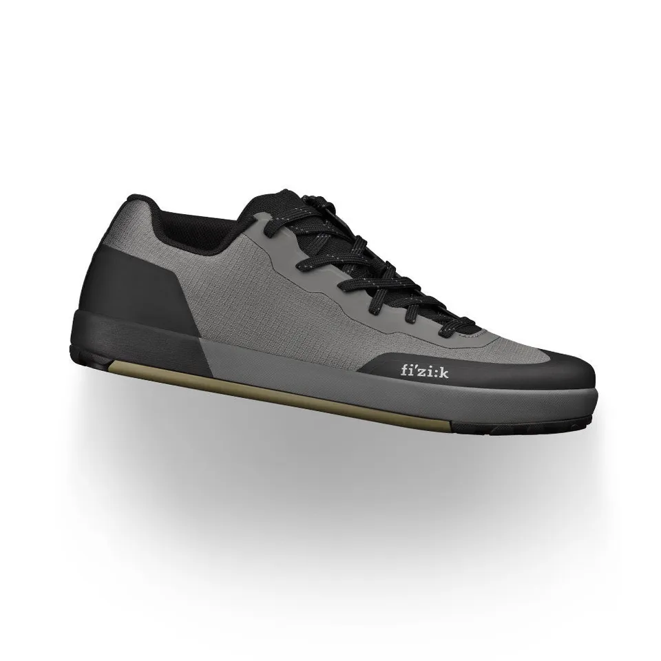 Fizik Gravita Versor Flat chaussure VTT flat lacets