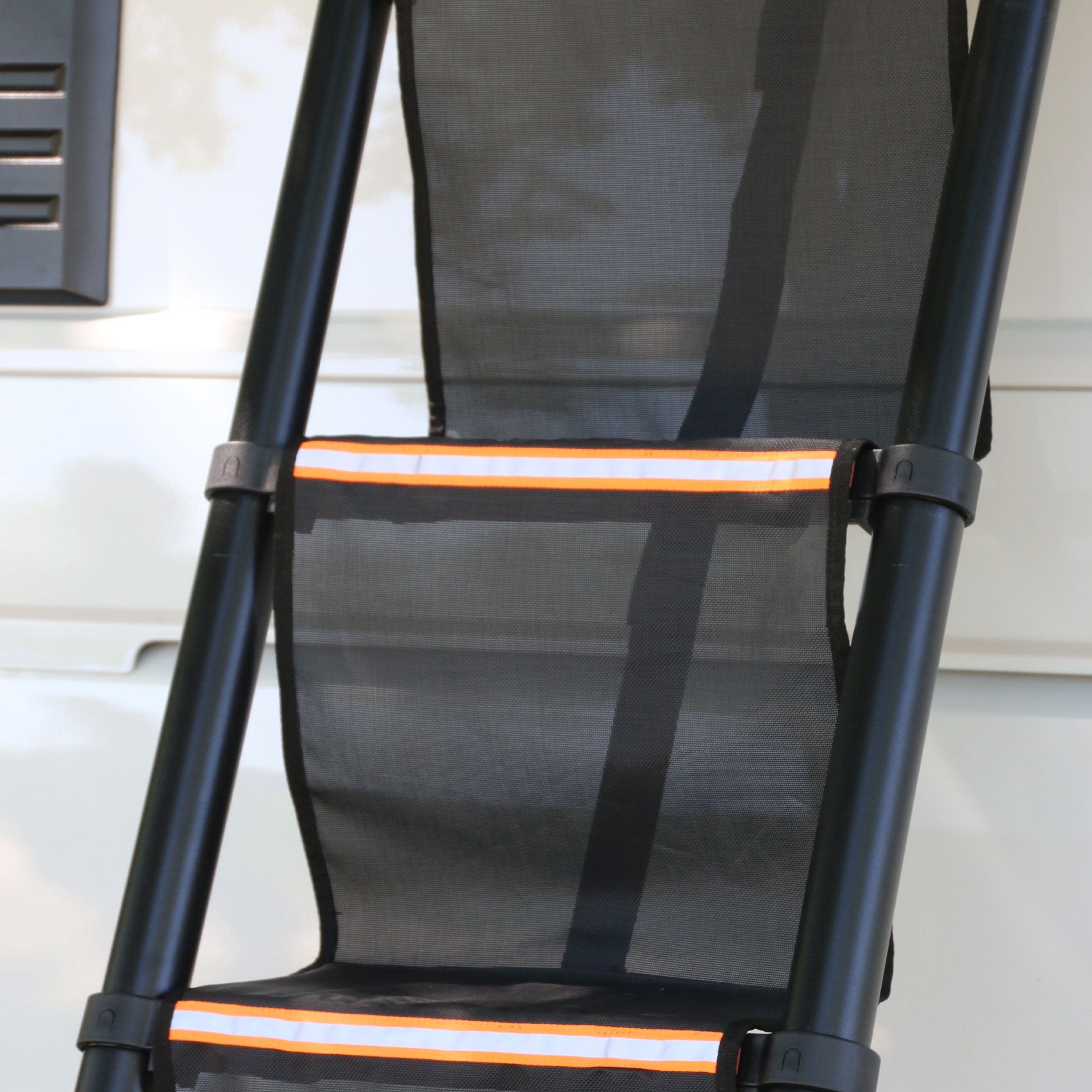 Avendoor Accessoires tentes de toit revêtement échelle 2,3 m antidérapant