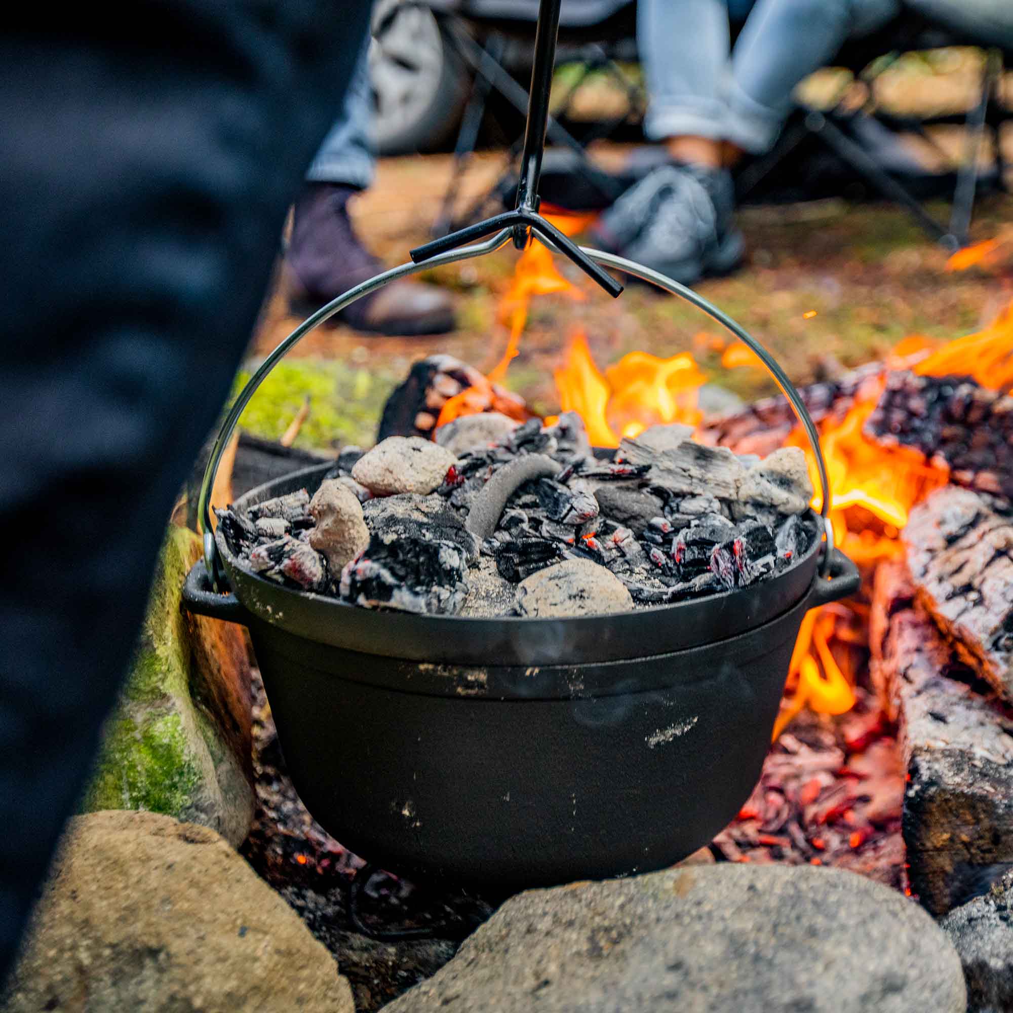 GSI Camping Cookware Lève-Couvercle Dutch Oven Universel