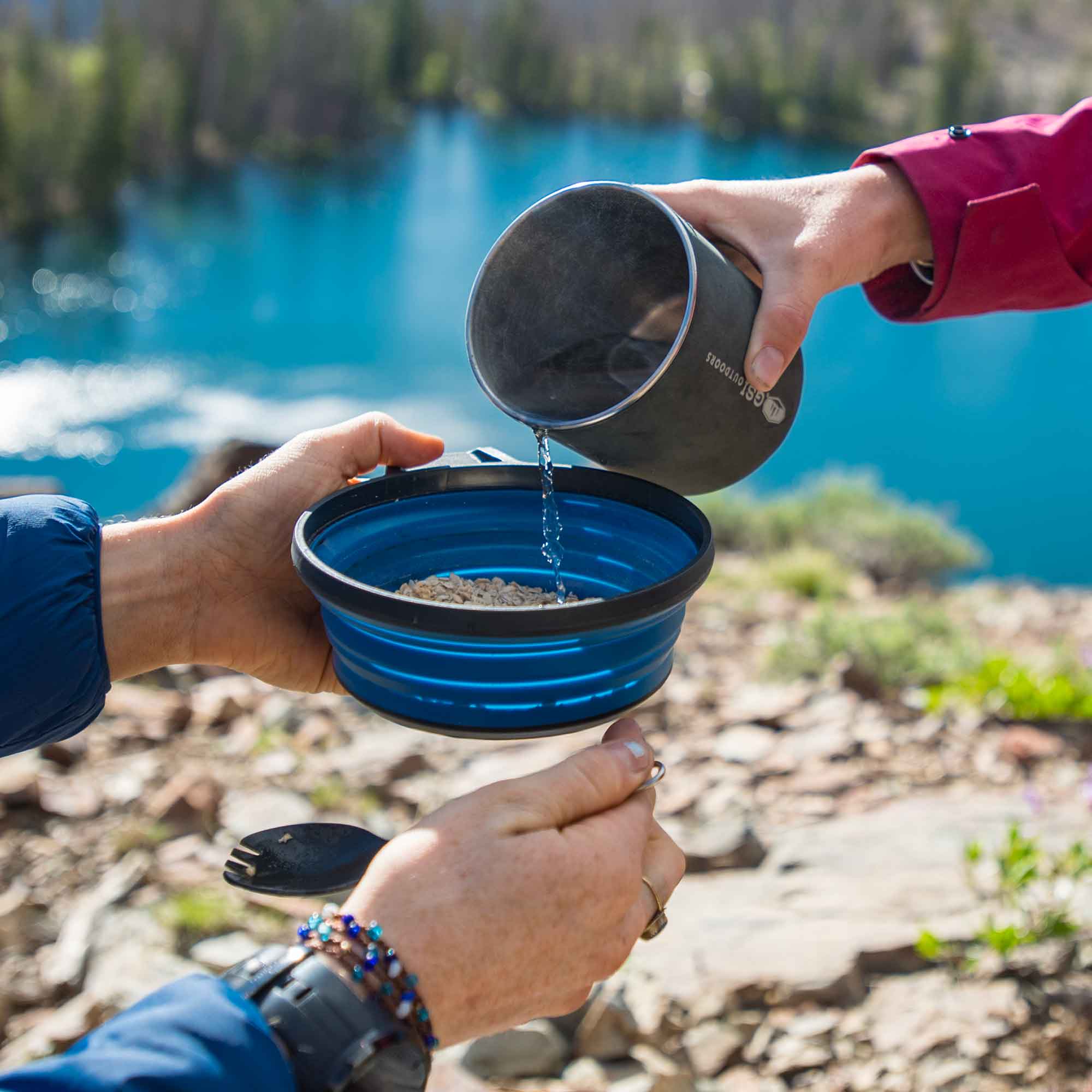 GSI Escape Bowl bol camping pliable bleu avec anse