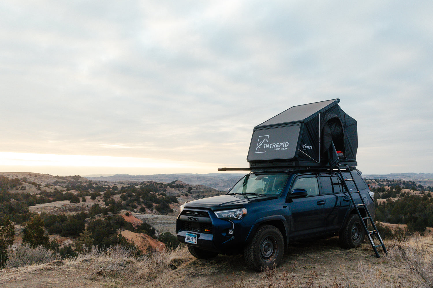 Intrepid GEO 2.5 Pro tente de toit 2 places Black