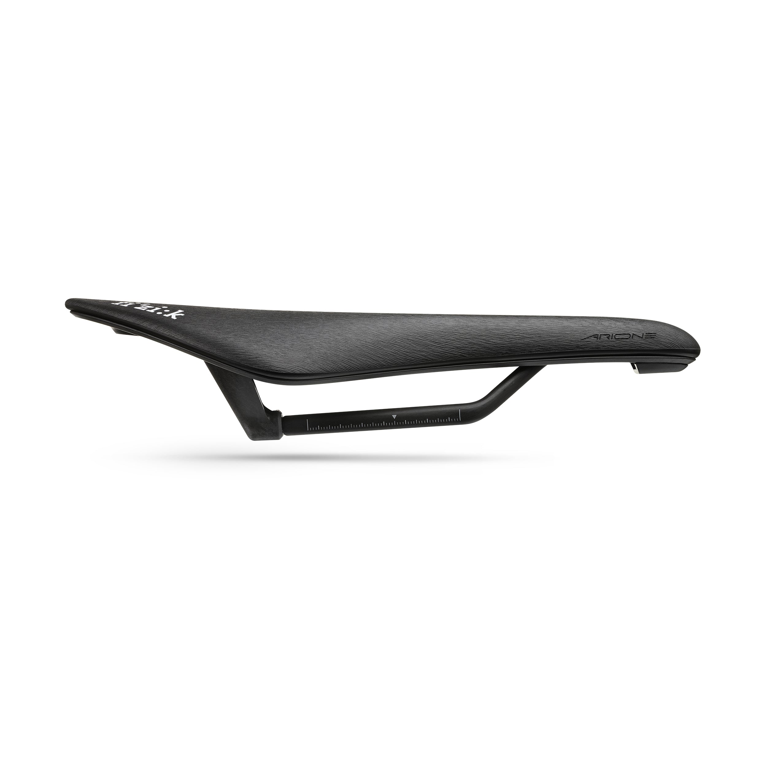 Fizik Arione R1 Light selle vélo 135 rails carbone