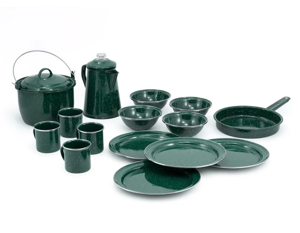 GSI Enamelware 15 Piece Camp Set vaisselle émaillée 4 personnes