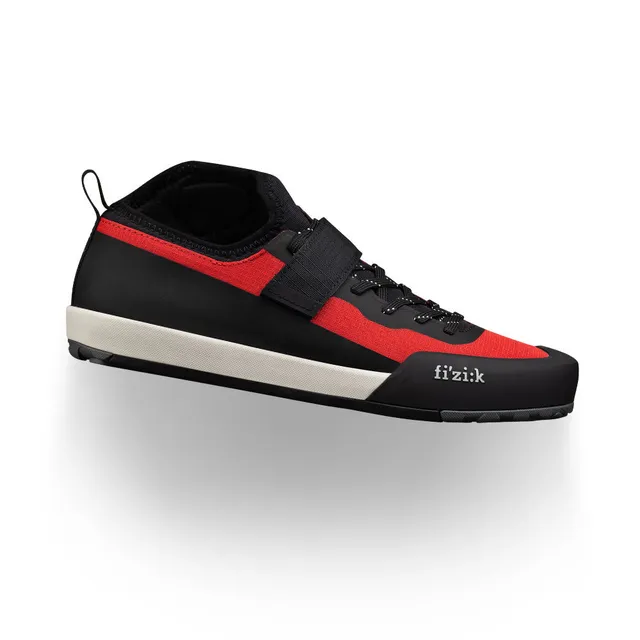 Fizik Gravita Tensor Flat chaussures VTT plates gravity