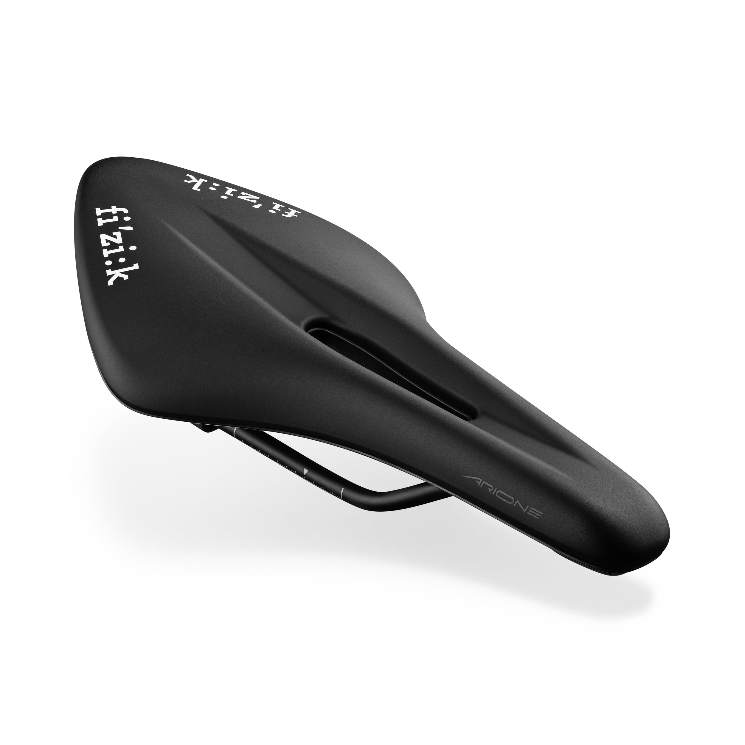 Fizik Arione R5 selle vélo 135 mm profil plat