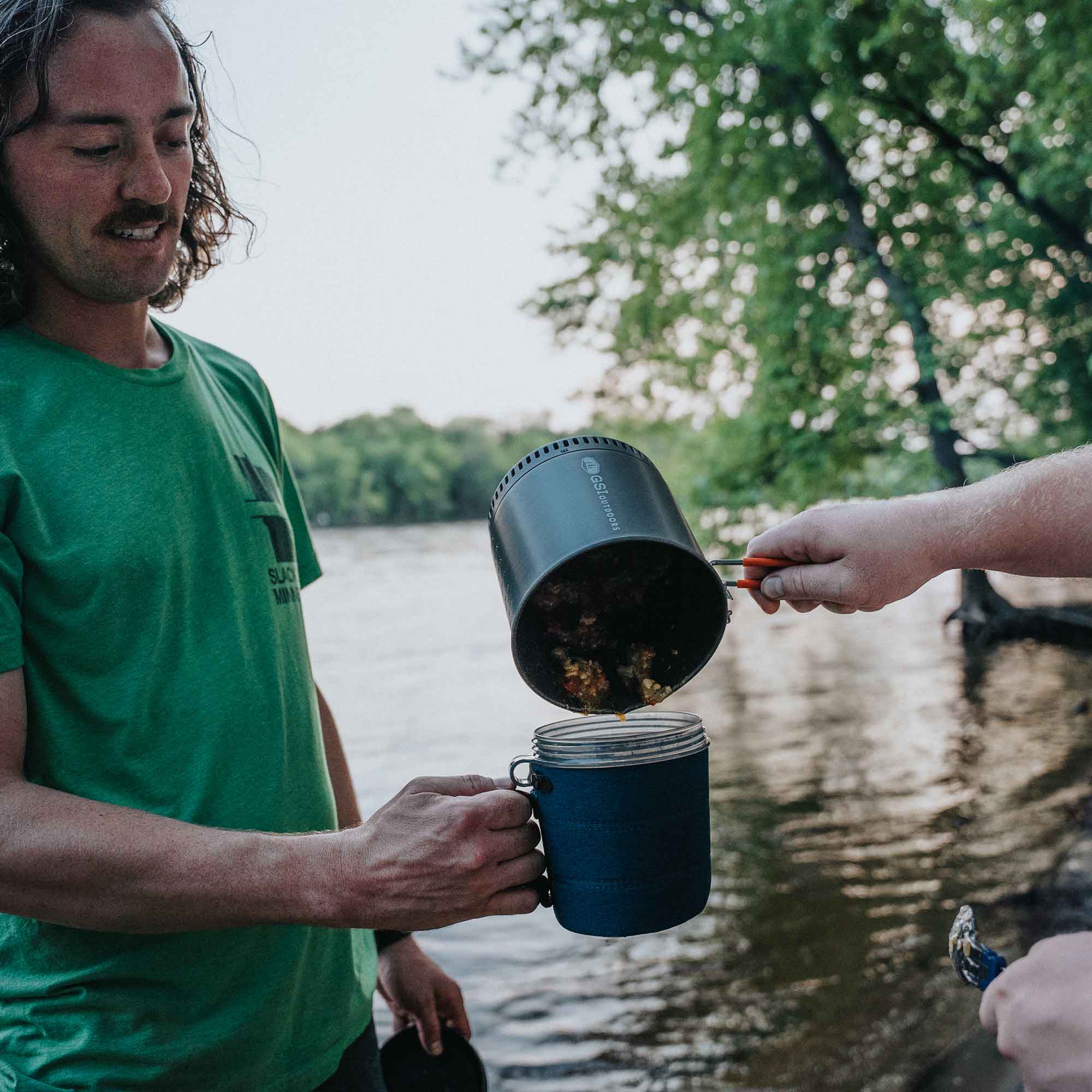 GSI FairShare mug camping avec couvercle bleu 710 ml