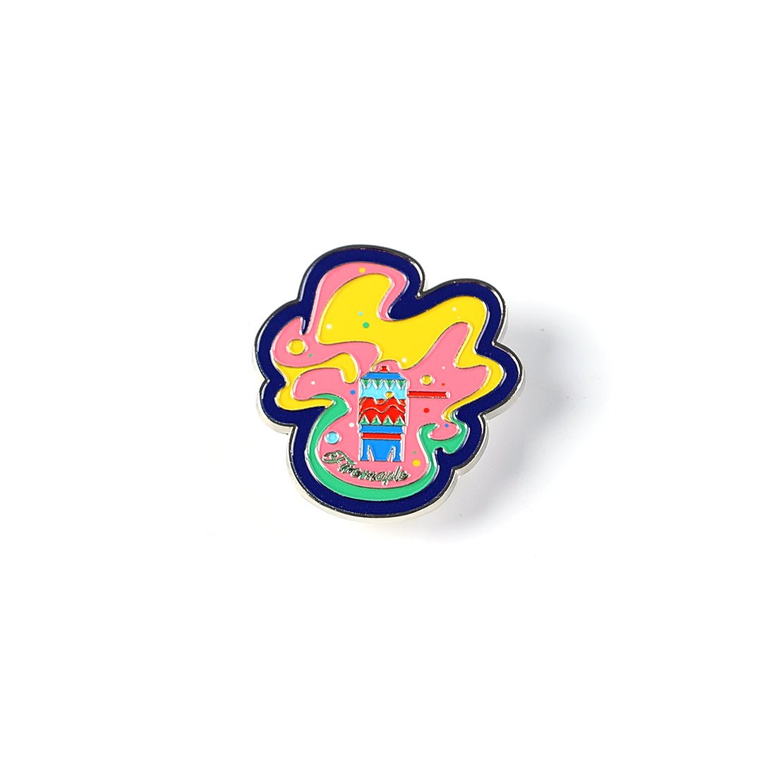 FireMaple Adventure Badge pin émail lanterne collector