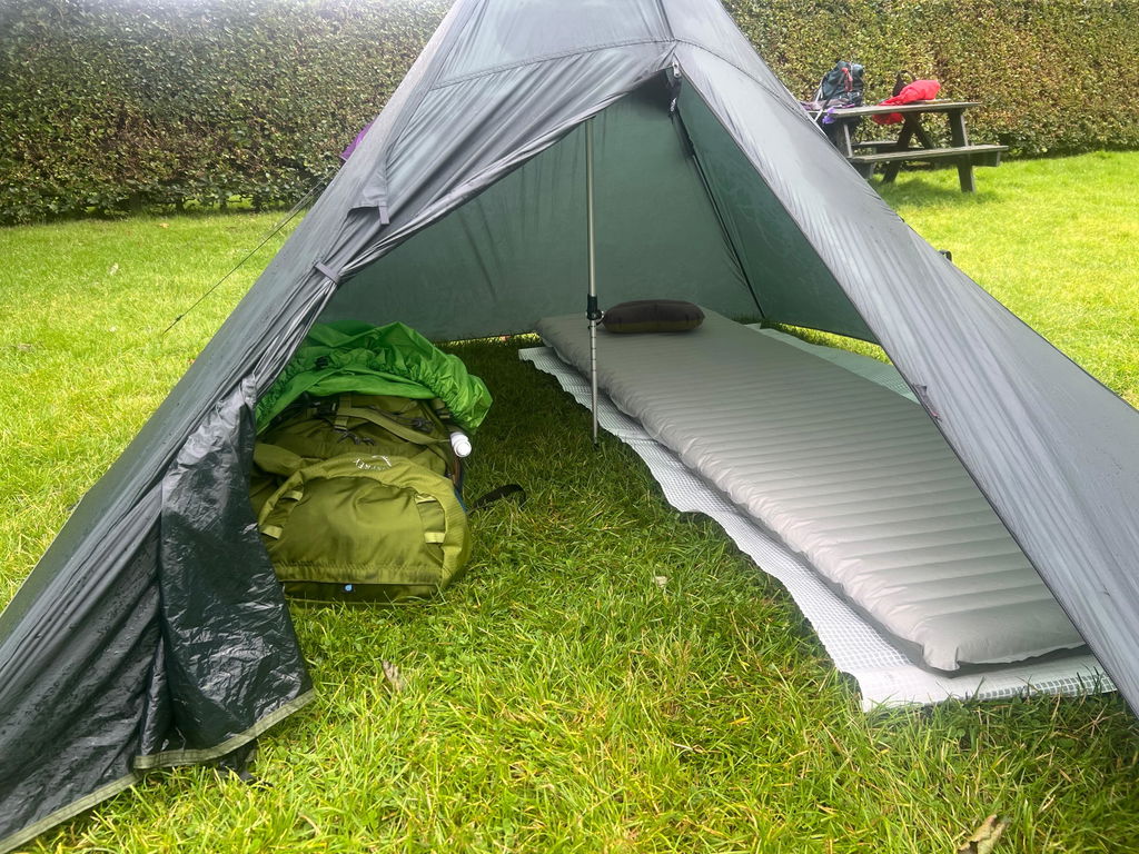 DD Hammocks SuperLight tente pyramid 460 g