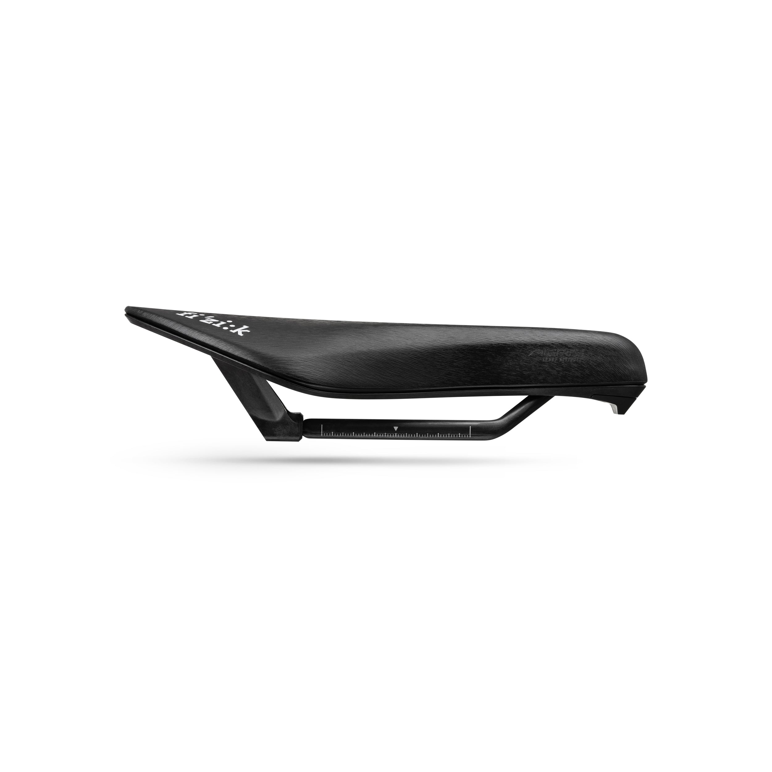Fizik Aeris Short Distance R1 Light selle 135 carbone