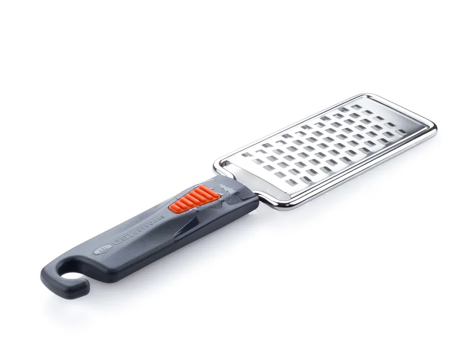 GSI Pack Grater râpe camping compacte fromage