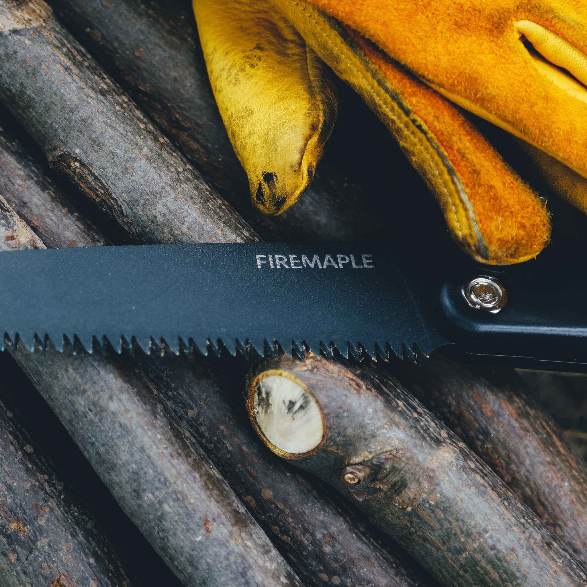FireMaple Knight scie pliante 8,3" manche plastique