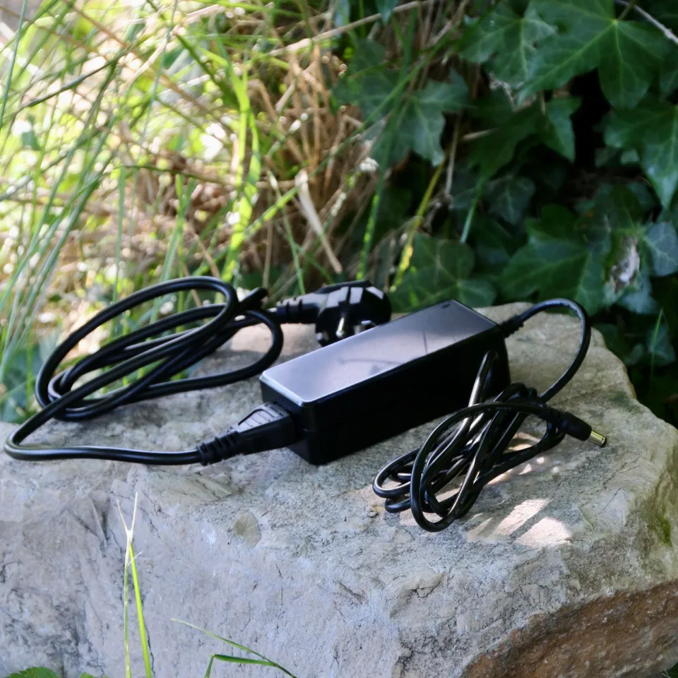 Avendoor Équipement camping adaptateur Camplux 220V Nano 3 Pro