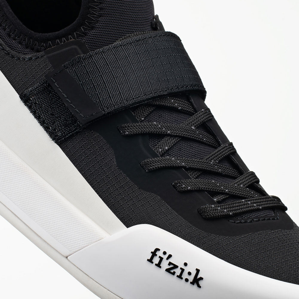 Fizik Gravita Tensor Flat chaussures VTT plates