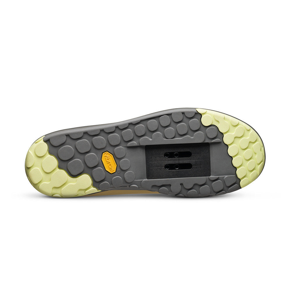 Fizik Gravita Versor chaussure VTT lacets à cales